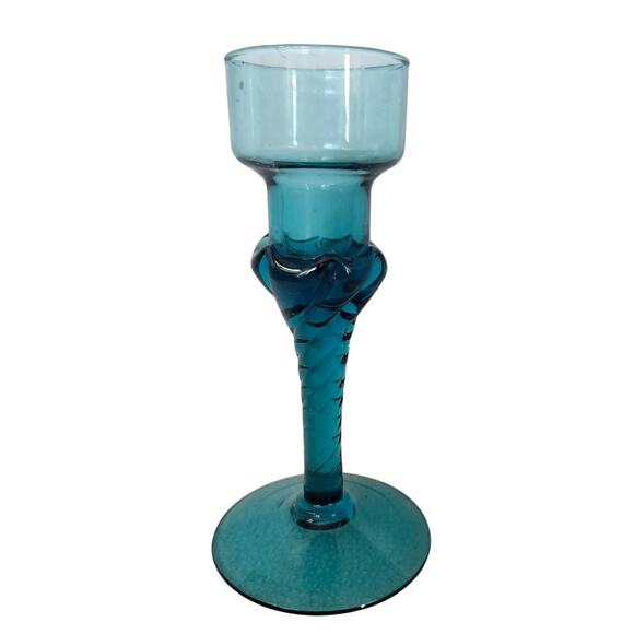 Vintage Peedee Glass Italy Empoli Blue Glass Twisted Stem Candle Holder Teal - Picture 1 of 7